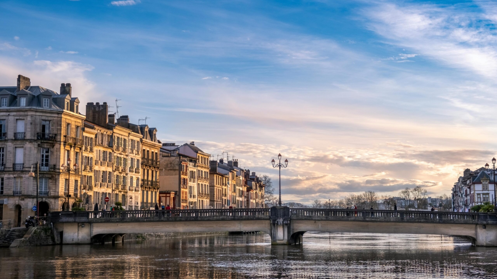 Bayonne